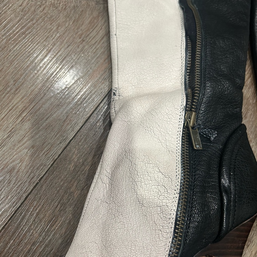 Frye Matilda button down Two-Tone Knee-High Boots - Picture 4 of 5